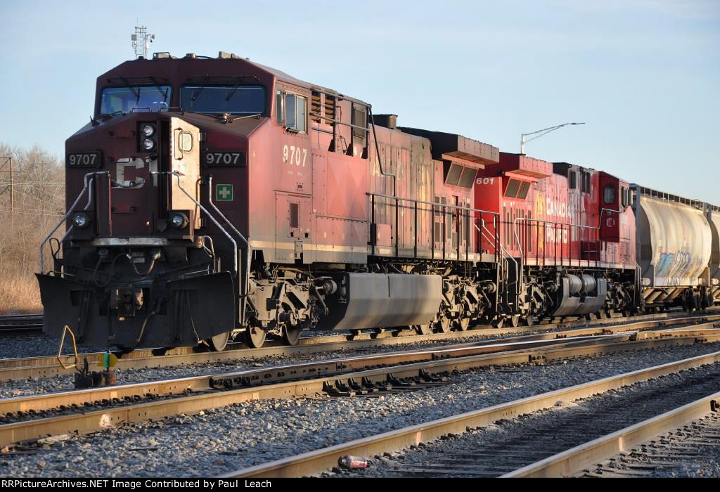 Tied down westbound manifest waits in the yard